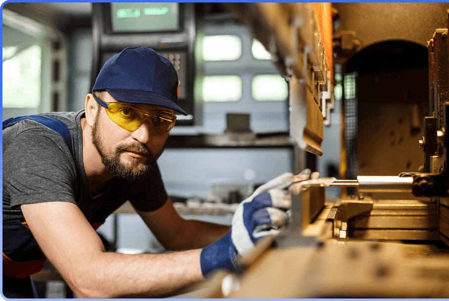 Heavy engineering machinery logistics